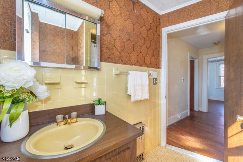 Oak View - Residential