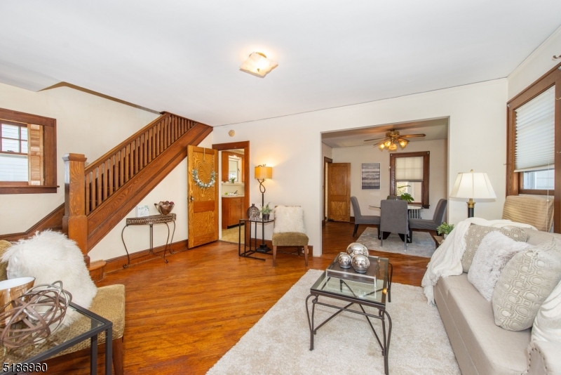 Oak View - Residential