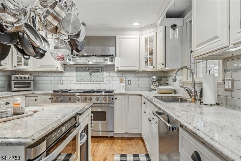 Lower Mount Glen Lake - Residential