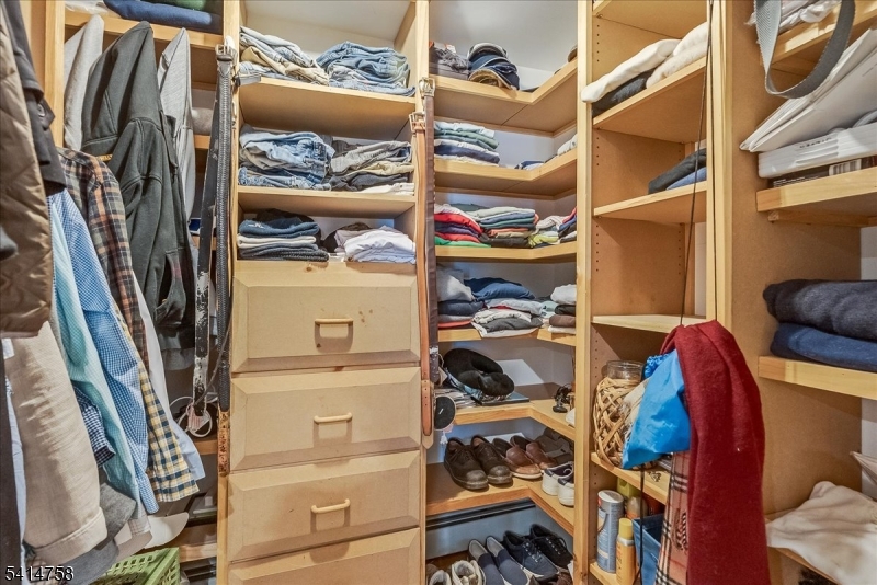 Lower Mount Glen Lake - Residential