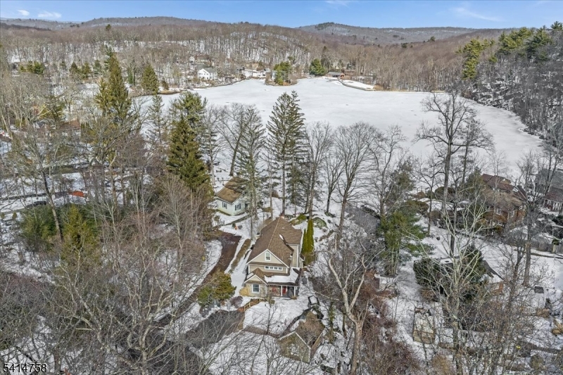 Lower Mount Glen Lake - Residential