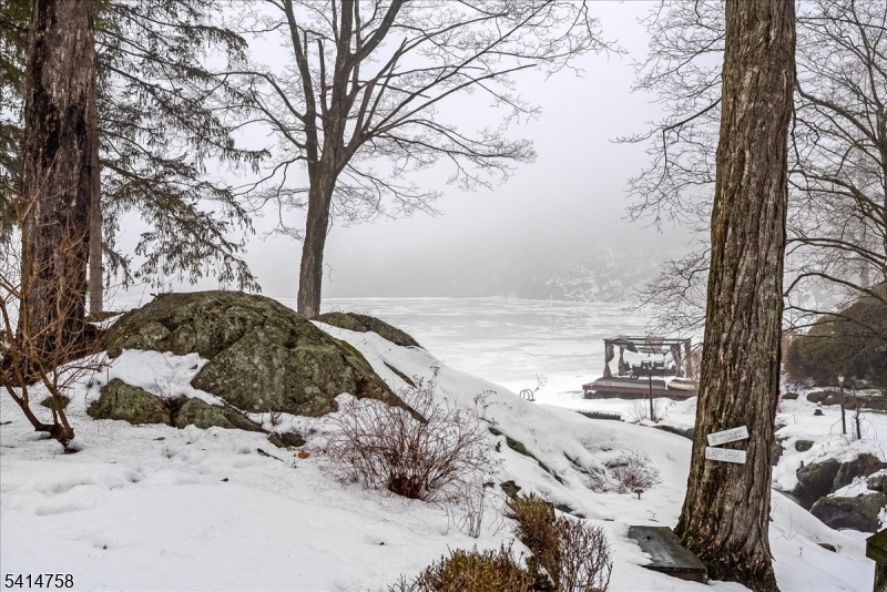 Lower Mount Glen Lake - Residential