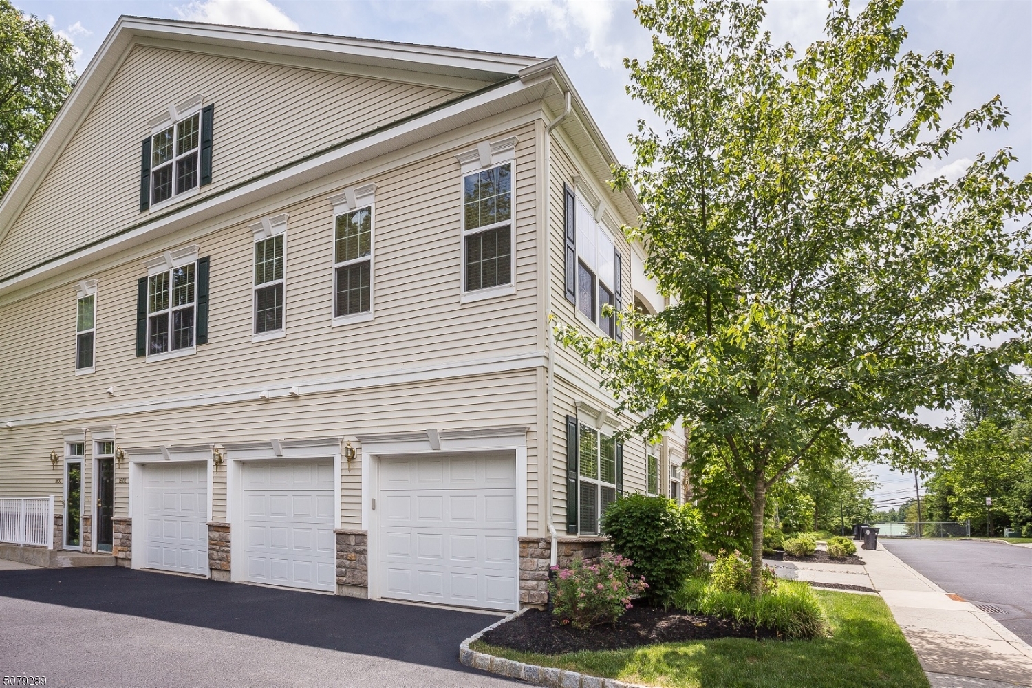 The Grande - Residential Lease