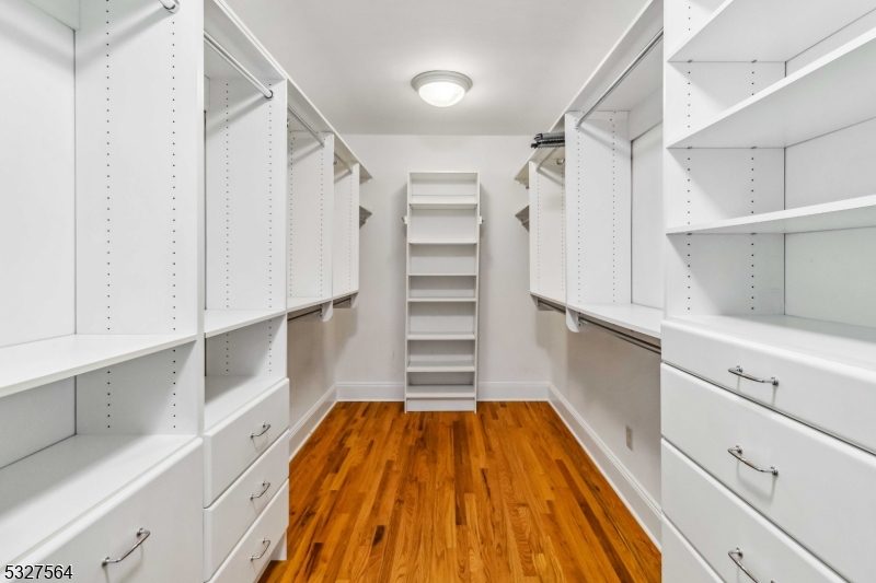 Washington Valley - Residential