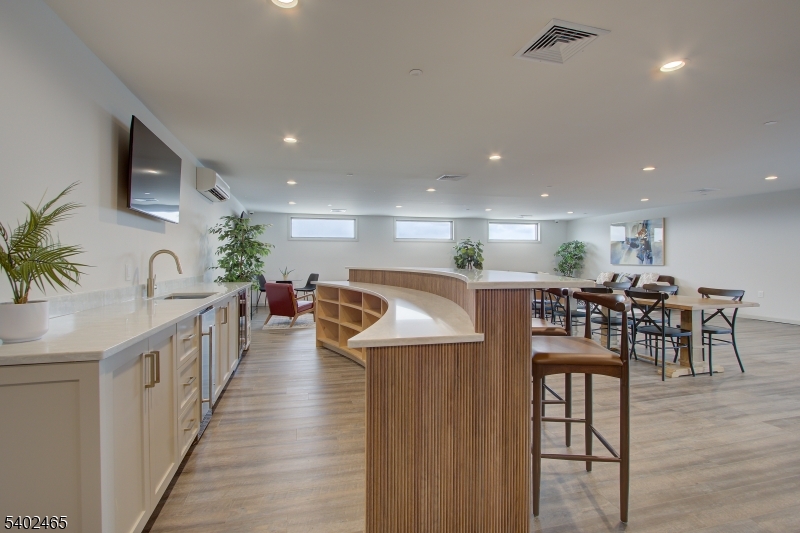 THE WILLOW AT LONG BRANCH - Residential Lease