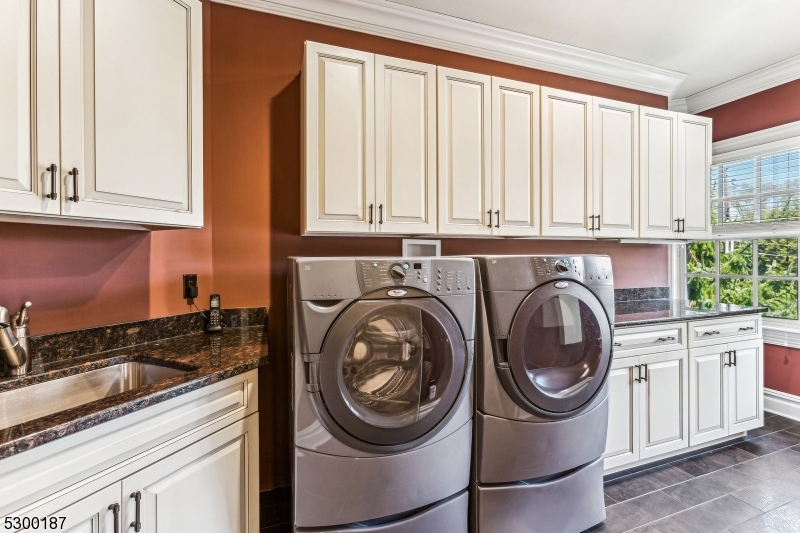 Rolling Hill Association - Residential