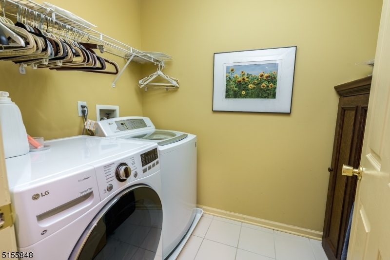 The Summit at Cedar Grove - Residential