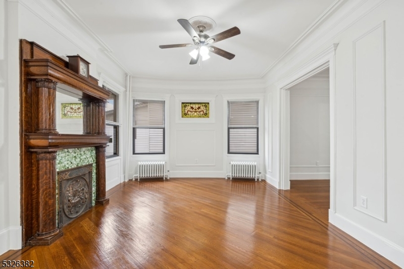 Jersey City, New Jersey 07304, United States, 5 Bedrooms Bedrooms, ,4 BathroomsBathrooms,Residential,Active,29044