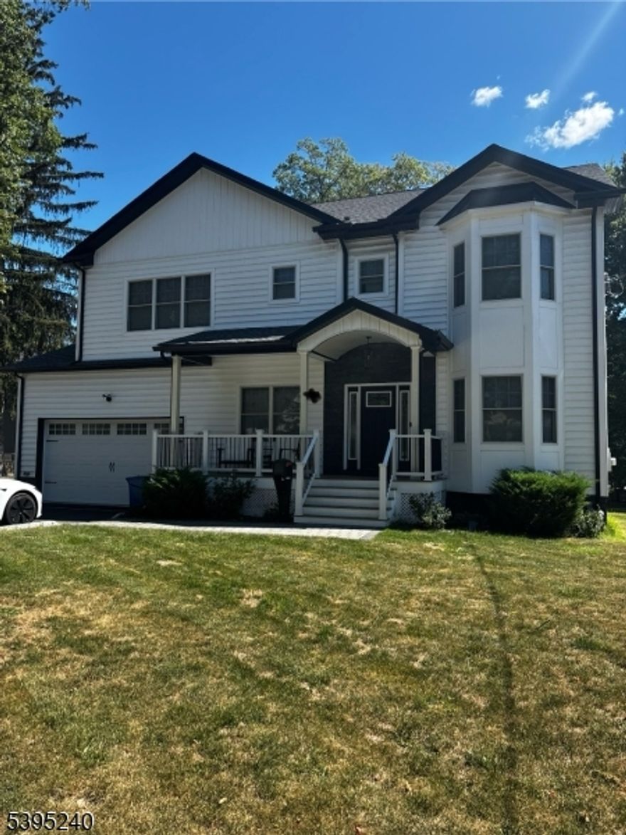 Custom built home featuring loads of upgrades and customizations.  Just minutes to everything Livingston has to offer.