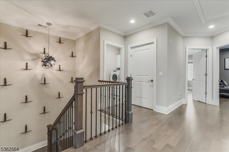 Watchung Mountain Villas - Residential