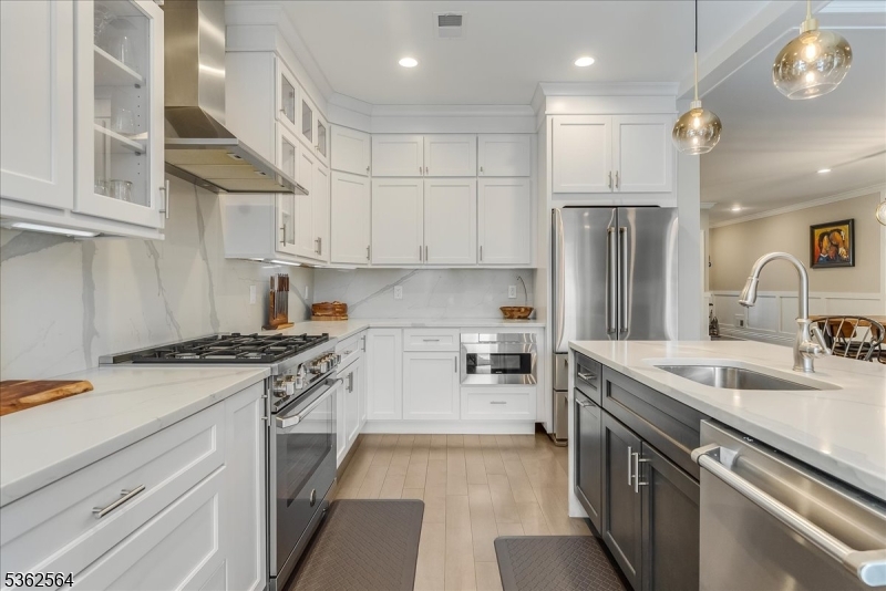 Watchung Mountain Villas - Residential