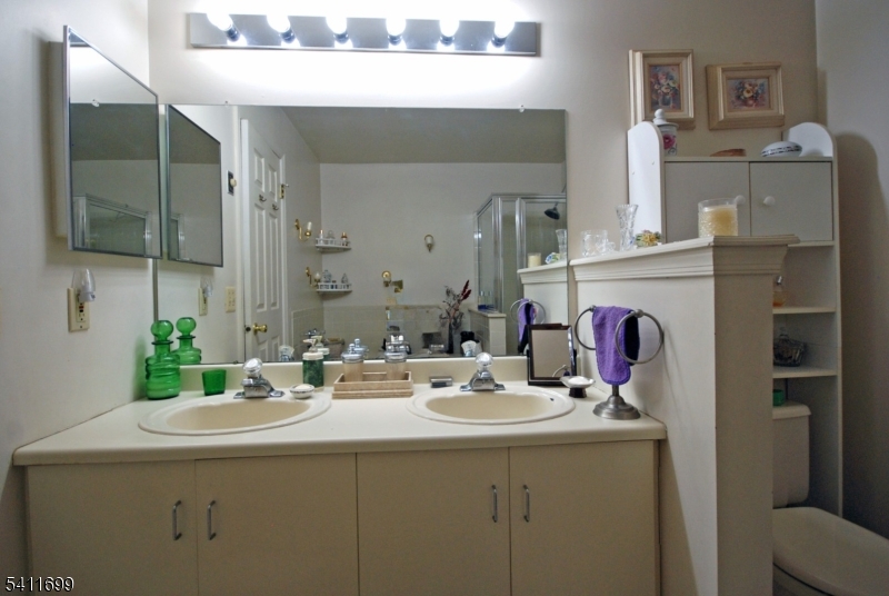 CEDARBROOK - Residential