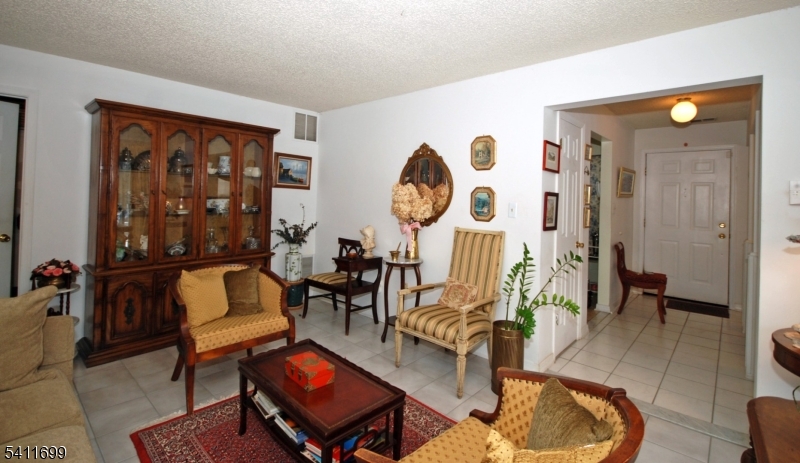 CEDARBROOK - Residential