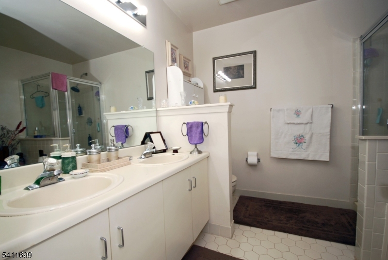 CEDARBROOK - Residential