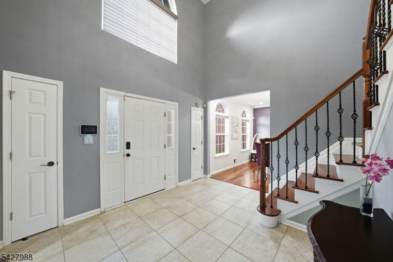 RIDGEWOOD ESTATE - Residential