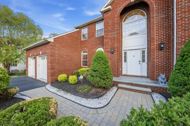 RIDGEWOOD ESTATE - Residential