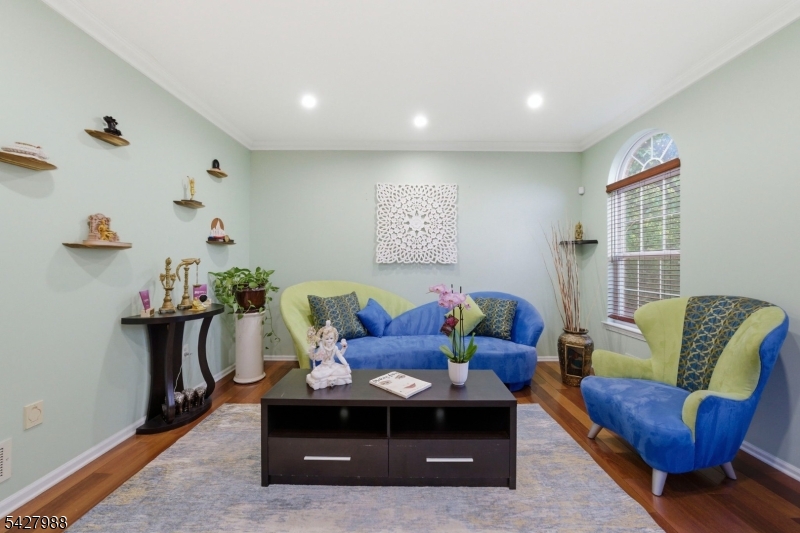 RIDGEWOOD ESTATE - Residential