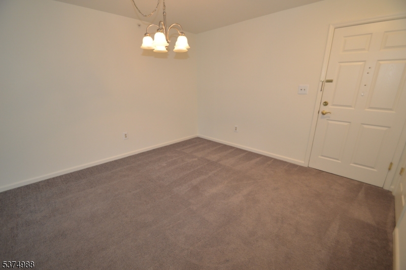 Kings View on the Pond - Residential Lease