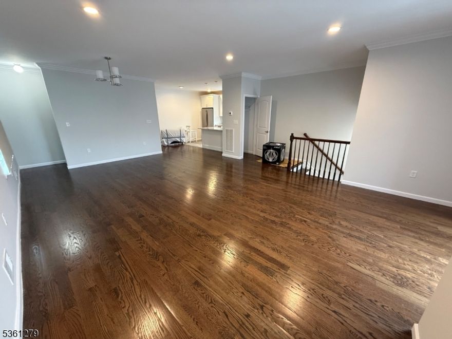 Luxury living on this HUGE 3 bedrooms unit located on the first floor of a 5 year old home. Be the first to live in this enormous apartment, that features hardwood floors throughout, all brand new stainless steel appliances and quartz counter tops, ample space for storage and much more!