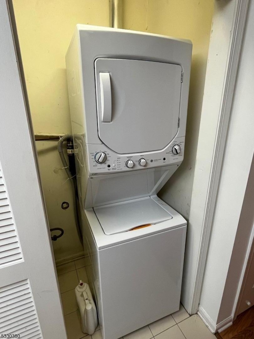 Oak Hill - Residential Lease