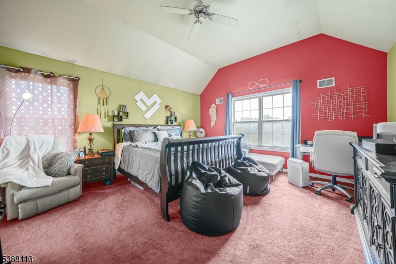 DORSET FARMS - Residential