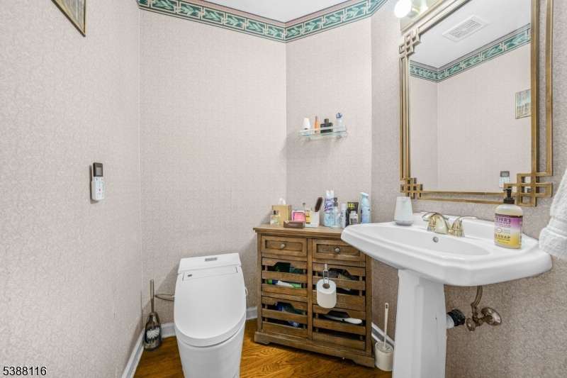 DORSET FARMS - Residential