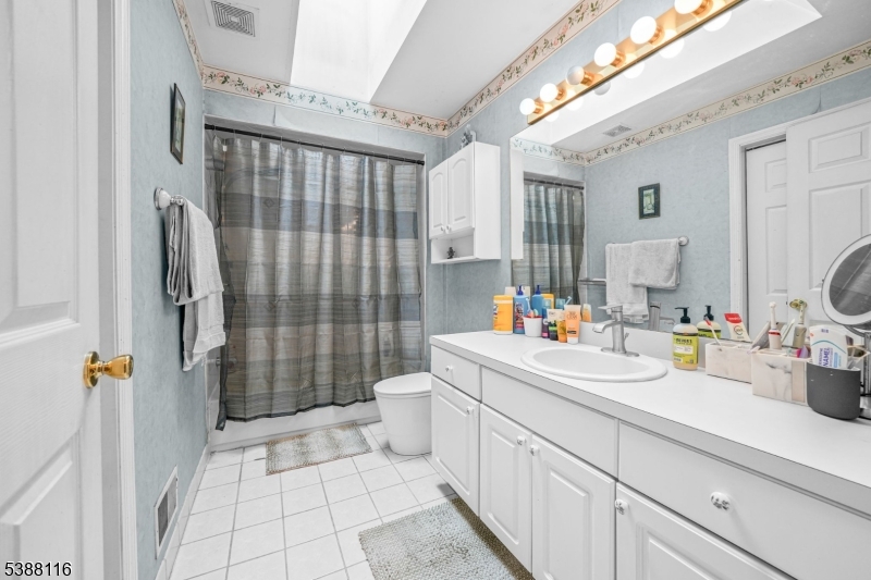 DORSET FARMS - Residential