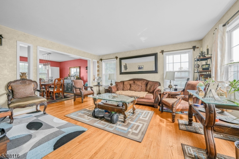 DORSET FARMS - Residential