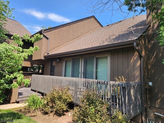 117 KINGSBERRY DR, SOMERSET, NJ 08873 - Image f8e6f049bb7e53abaec90ebbd16b4e28/126998945