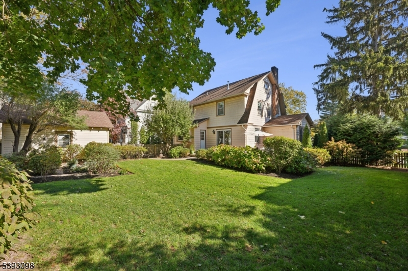 West Montrose - Residential