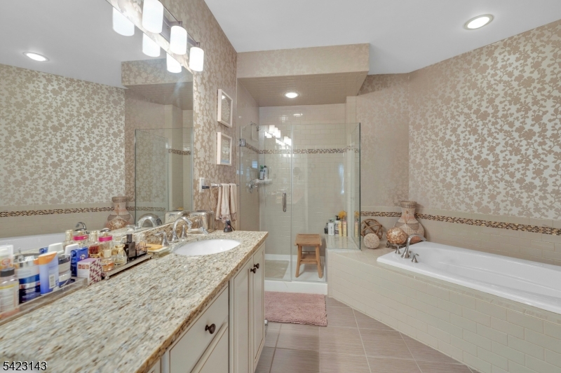 Winthrop Court - Residential