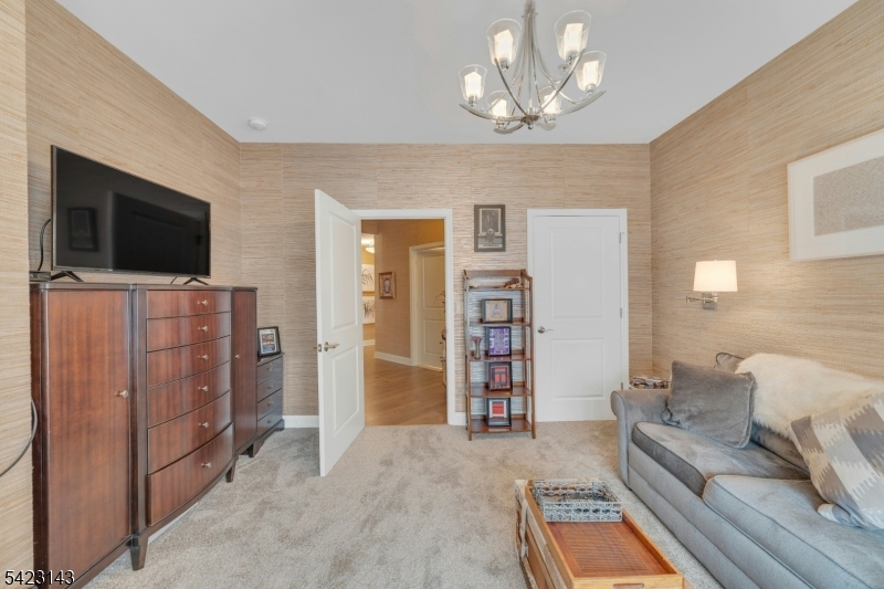 Winthrop Court - Residential