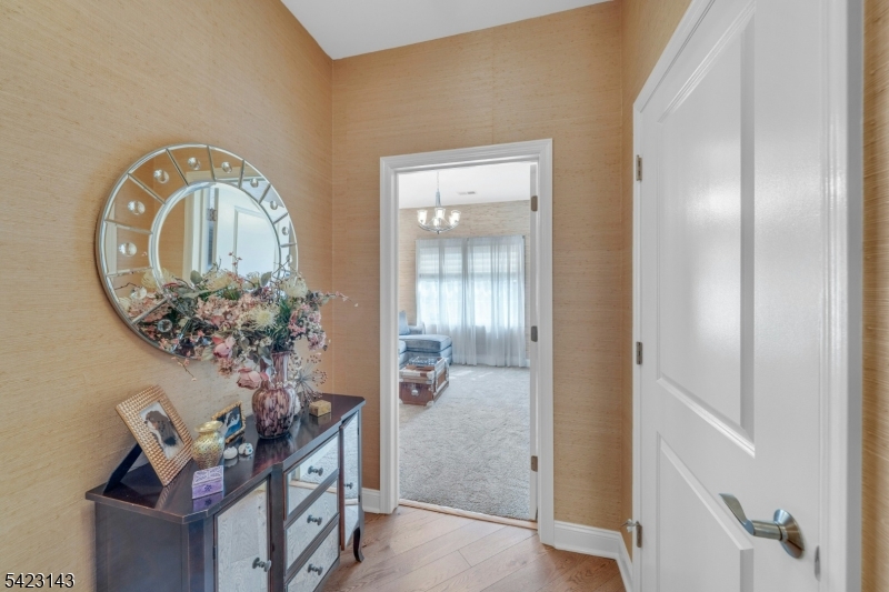 Winthrop Court - Residential