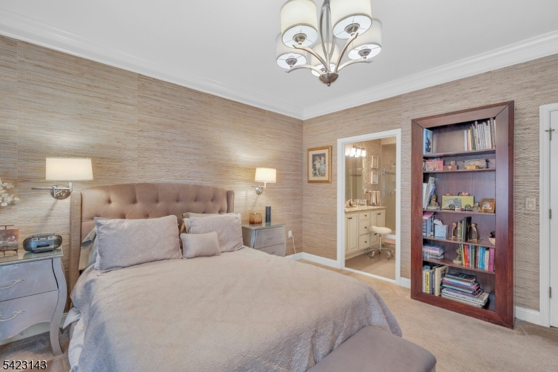 Winthrop Court - Residential