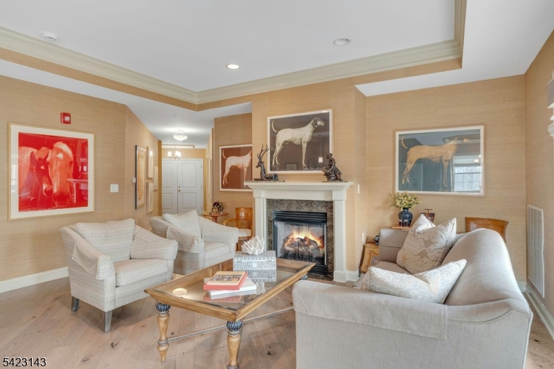 Winthrop Court - Residential