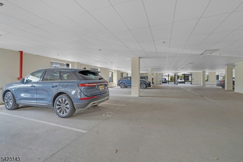 Winthrop Court - Residential