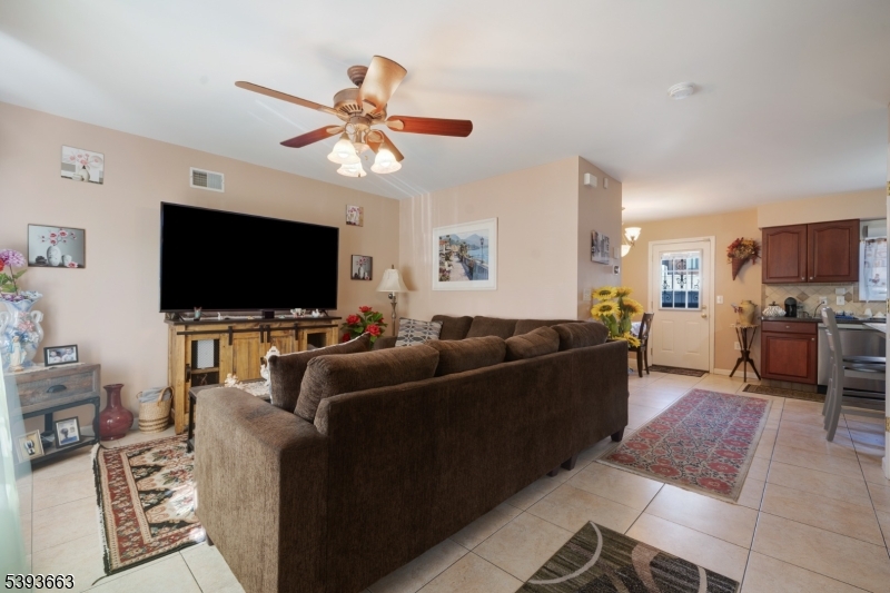 lronbound - Residential