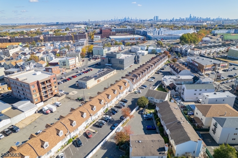 lronbound - Residential