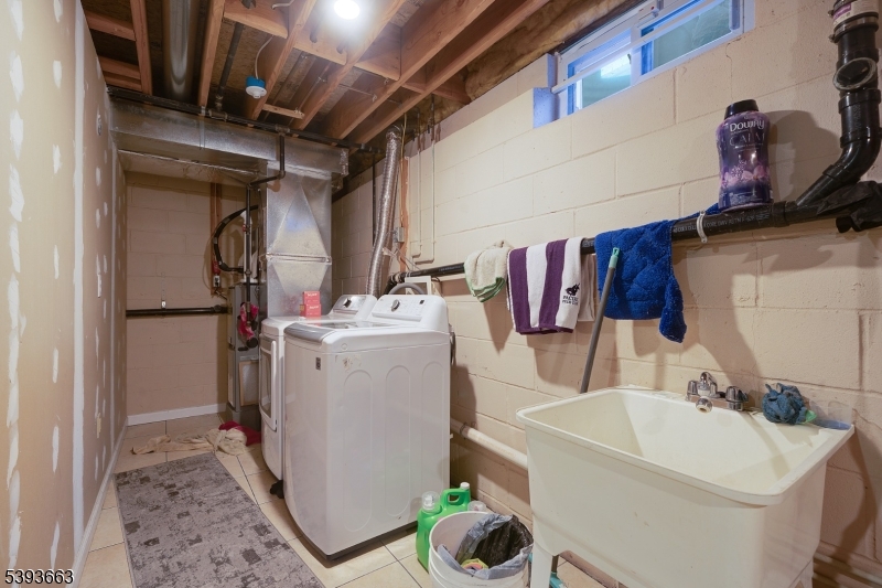 lronbound - Residential