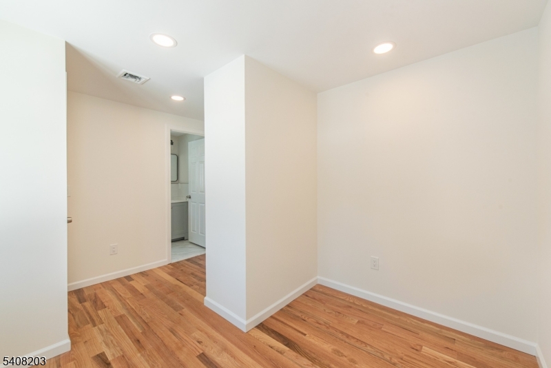 Mount Glen Lakes - Residential