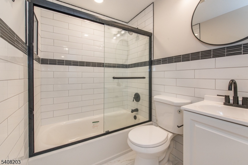 Mount Glen Lakes - Residential