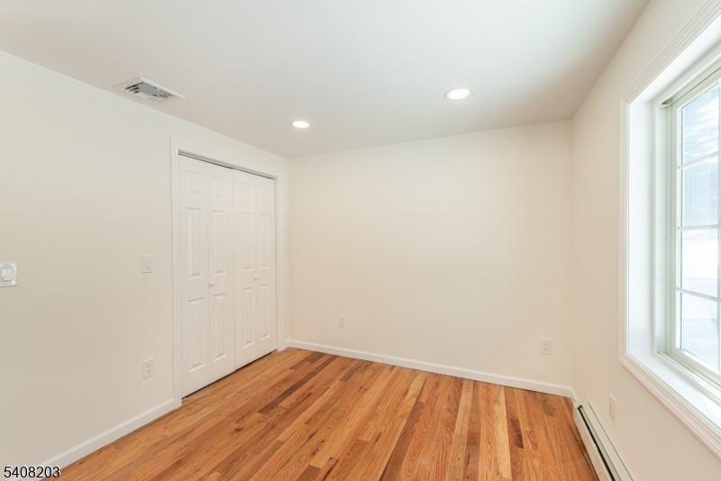 Mount Glen Lakes - Residential