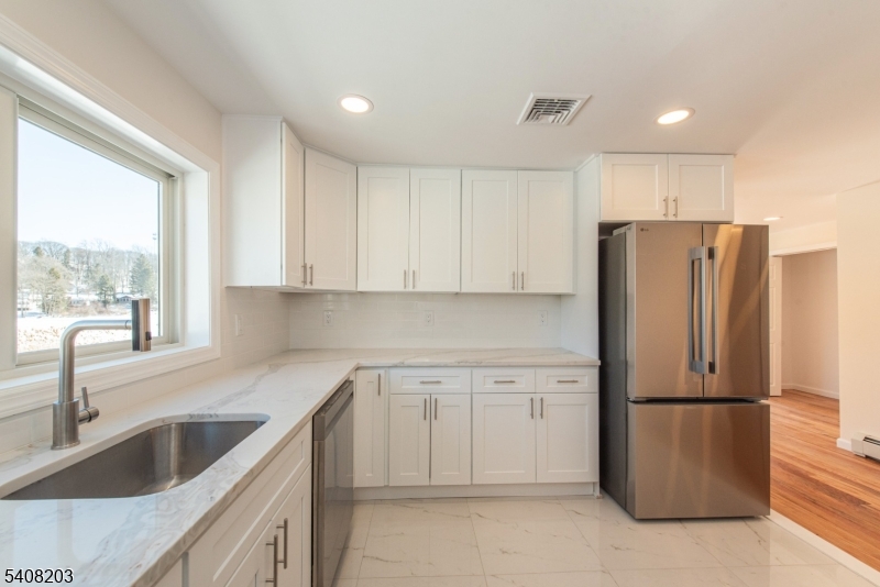 Mount Glen Lakes - Residential