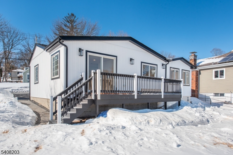 Mount Glen Lakes - Residential