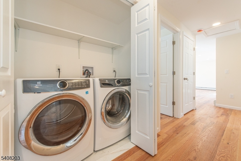 Mount Glen Lakes - Residential