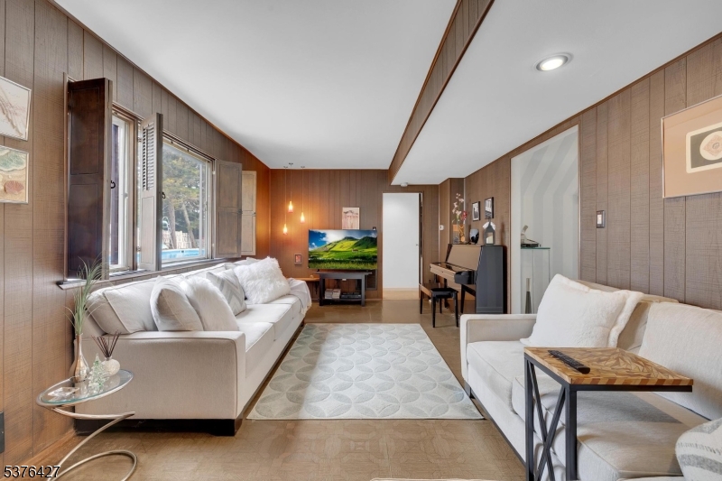 Clover Hill - Residential