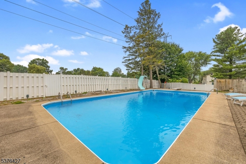 Clover Hill - Residential