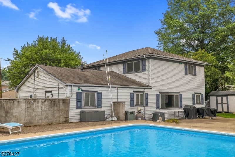 Clover Hill - Residential