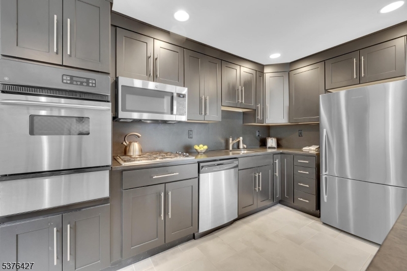 Clover Hill - Residential