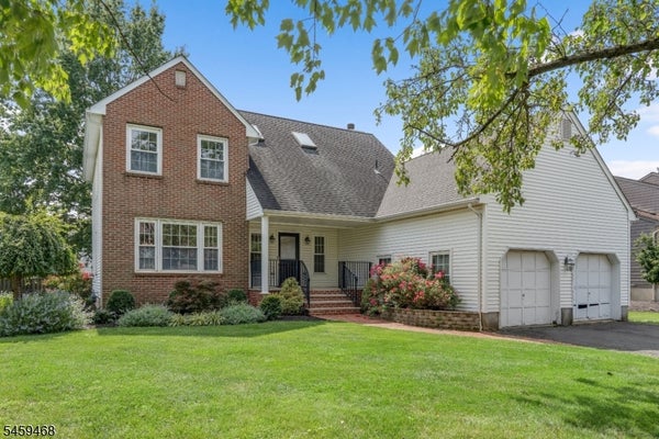 806 TEN EYCK CT, HILLSBOROUGH, NJ 08844 - Image f92e7cd2c7ace7cbb72c6ceaf00826fb/807816856